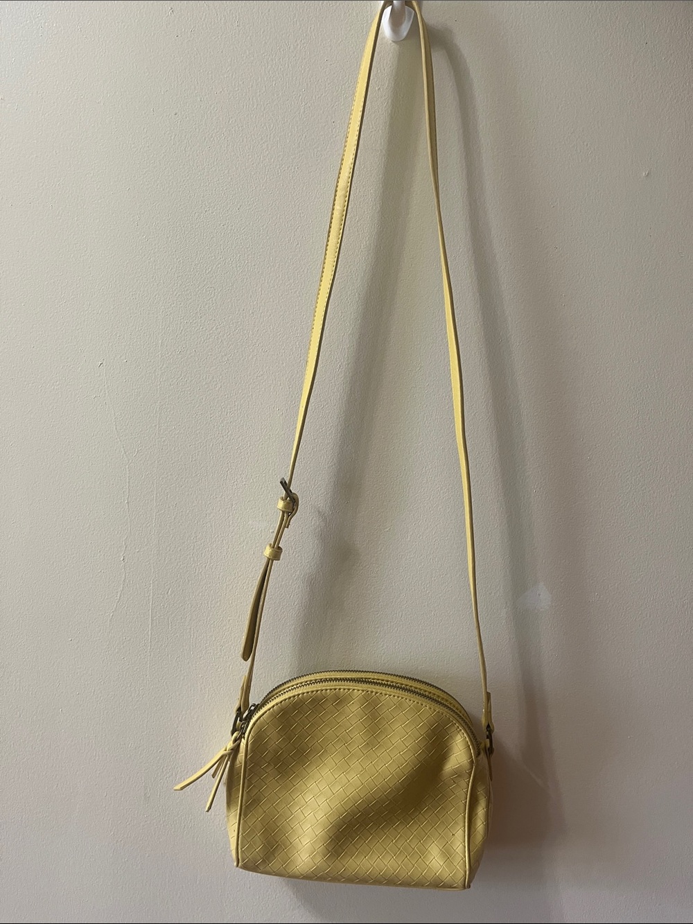 Universal Thread Yellow Woven Crossbody Bag